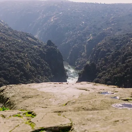 Casa Do Regedor Kır Evi *