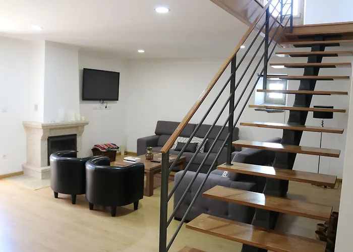 Casa Do Regedor Kır Evi *