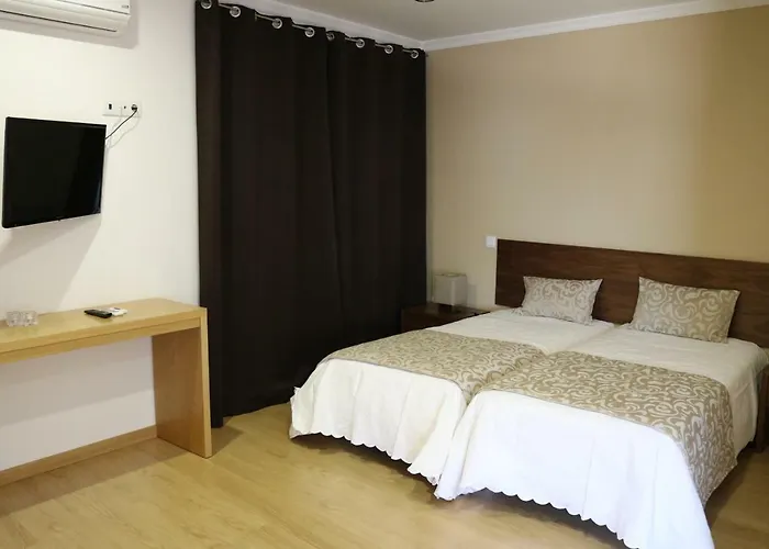 Casa Do Regedor Kır Evi *